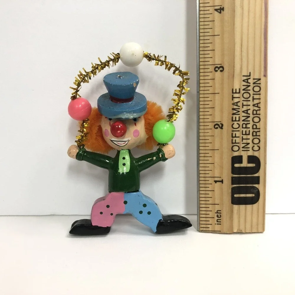vintage wooden clown with‎ balloon arch juggling clown ornament 3.5 inches